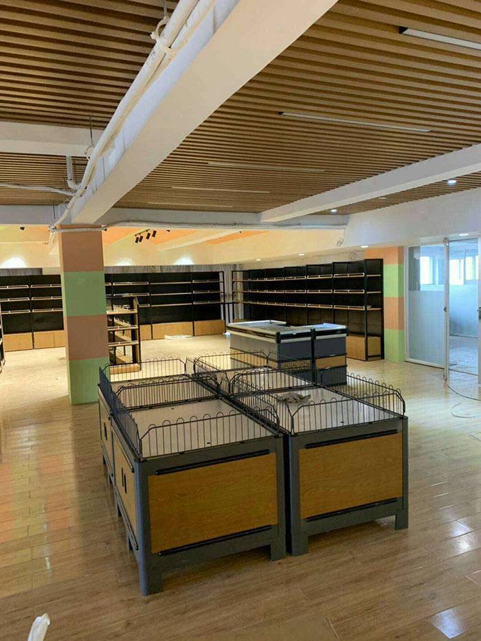 洛阳高新区禾子商贸钢木结合货架案例